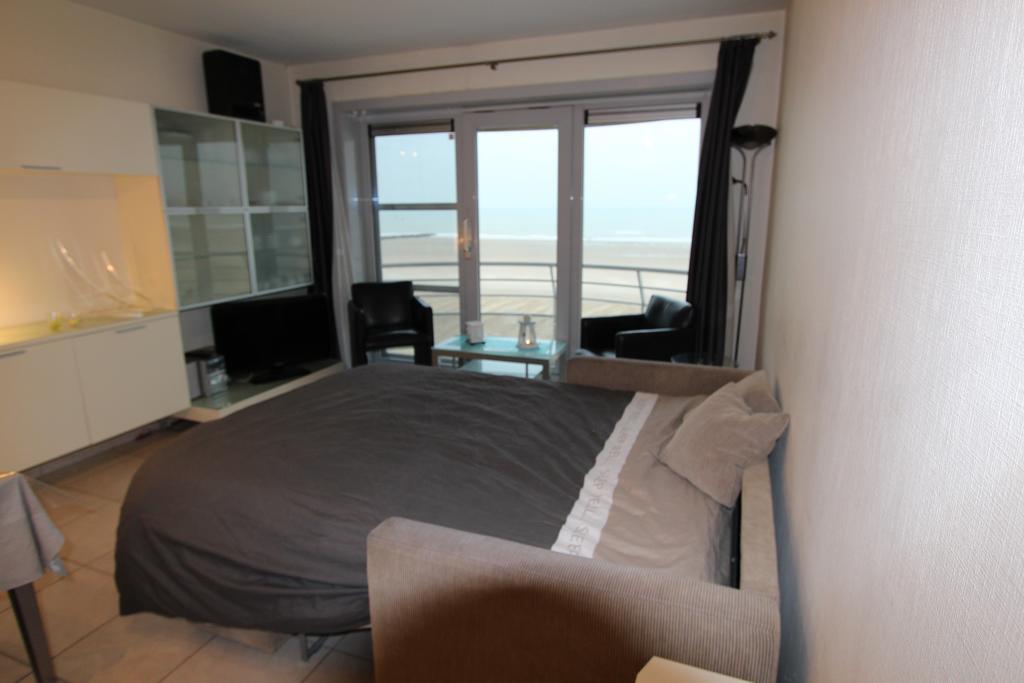 Appartement Zeezicht Остенде Стая снимка